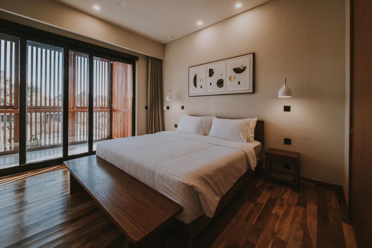 New 4 Bedroom 5 Min Walk To Berawa Beach Enclosed Livng Чангу Экстерьер фото