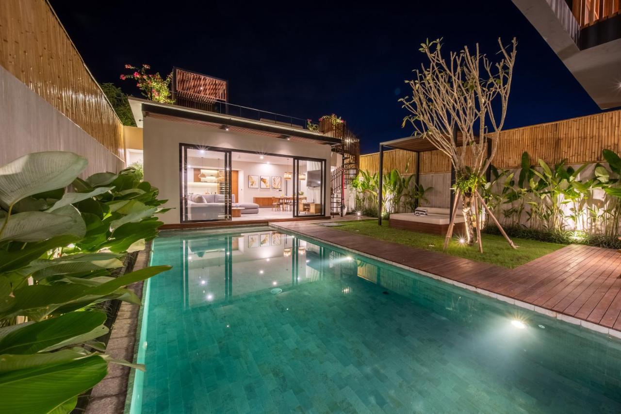 New 4 Bedroom 5 Min Walk To Berawa Beach Enclosed Livng Чангу Экстерьер фото